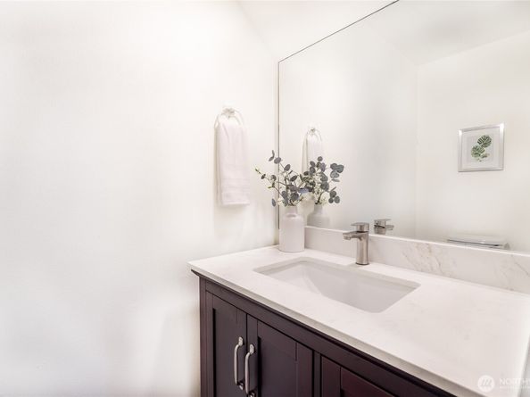 20409 25th Place W, Lynnwood WA 98036
