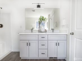 20409 25th Place W, Lynnwood WA 98036