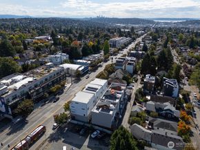 7747 15th Avenue NW A, Seattle WA 98117