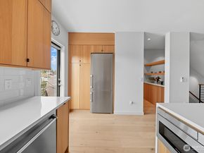 7747 15th Avenue NW A, Seattle WA 98117