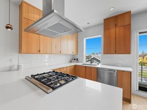 7747 15th Avenue NW A, Seattle WA 98117