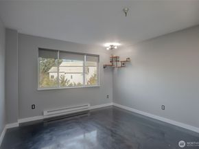 1100 Harrington Avenue NE 310, Renton WA 98056