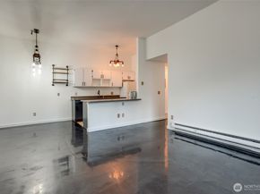 1100 Harrington Avenue NE 310, Renton WA 98056