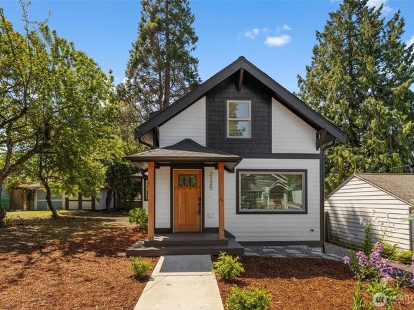 2125 N 90th Street, Seattle WA 98103