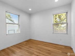 2125 N 90th Street, Seattle WA 98103