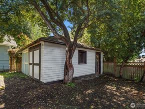 2125 N 90th Street, Seattle WA 98103