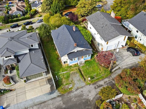 4812 46th Avenue SW, Seattle WA 98116