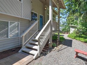 19205 124th Avenue SE, Kent WA 98031