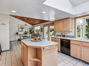 19205 124th Avenue SE, Kent WA 98031