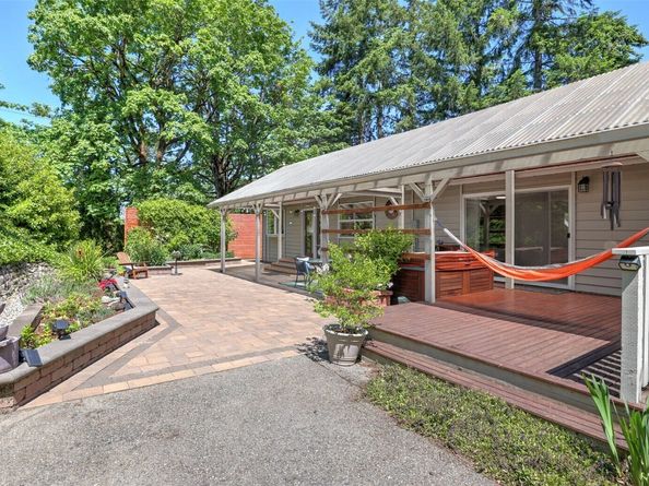 19205 124th Avenue SE, Kent WA 98031