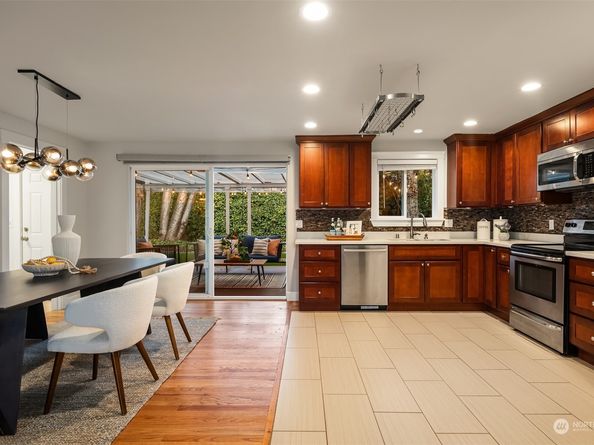 828 2nd Avenue, Kirkland WA 98033
