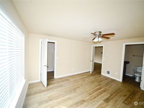 9815 Holly Drive A103, Everett WA 98204