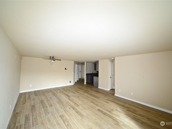 9815 Holly Drive A103, Everett WA 98204