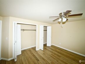 9815 Holly Drive A103, Everett WA 98204