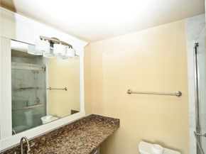 9815 Holly Drive A103, Everett WA 98204