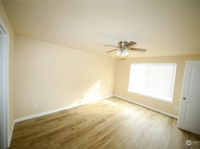 9815 Holly Drive A103, Everett WA 98204