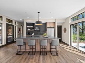 1128 31st Avenue S, Seattle WA 98144