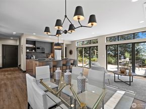 1128 31st Avenue S, Seattle WA 98144