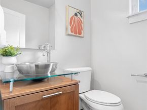 3241 SW Raymond St, Seattle WA 98126