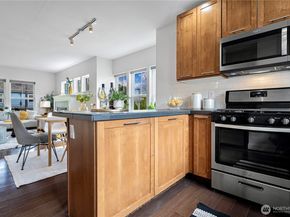 3241 SW Raymond St, Seattle WA 98126