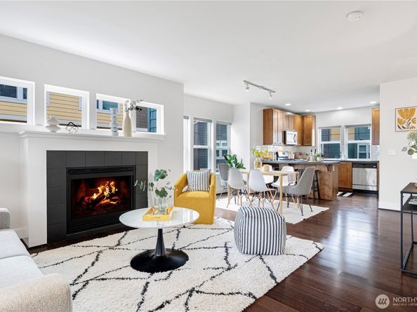 3241 SW Raymond St, Seattle WA 98126