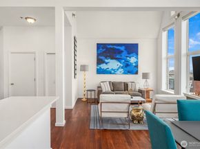 2414 1st Ave 709, Seattle WA 98121