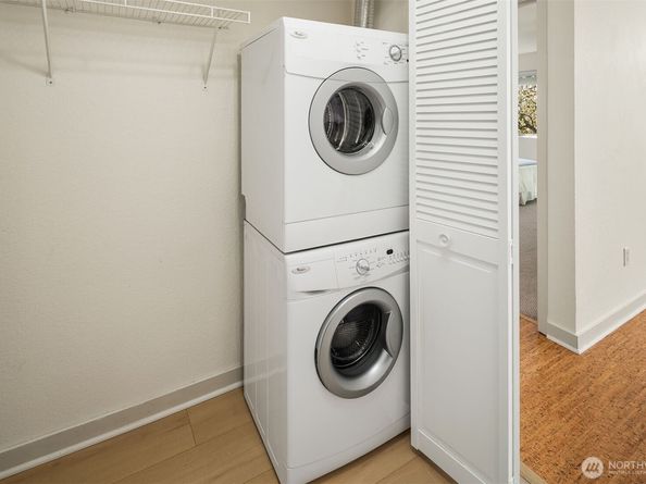 275 W Roy Street 414, Seattle WA 98119