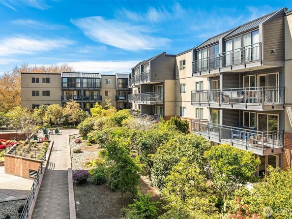 275 W Roy Street 414, Seattle WA 98119