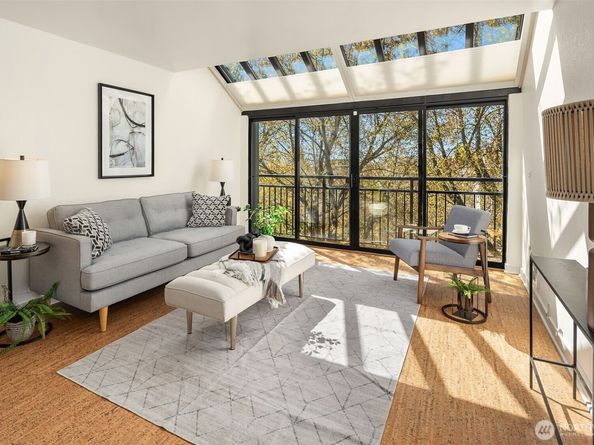 275 W Roy Street 414, Seattle WA 98119