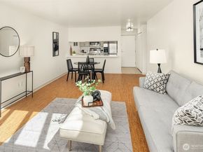275 W Roy Street 414, Seattle WA 98119