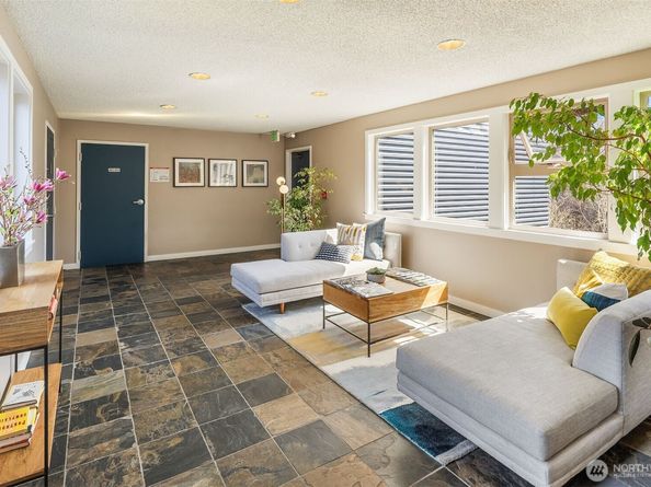 275 W Roy Street 414, Seattle WA 98119