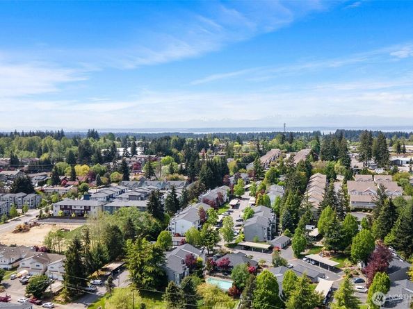 15415 35th Avenue W F105, Lynnwood WA 98087