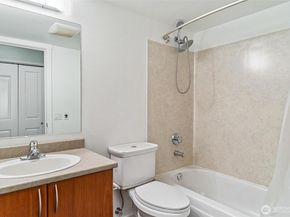 15415 35th Avenue W F105, Lynnwood WA 98087