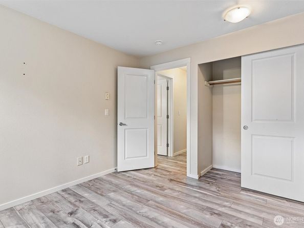 15415 35th Avenue W F105, Lynnwood WA 98087