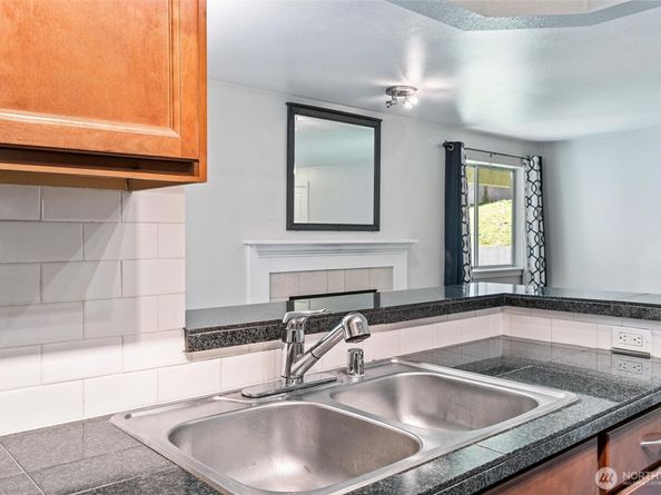 15415 35th Avenue W F105, Lynnwood WA 98087