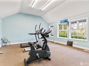 15415 35th Avenue W F105, Lynnwood WA 98087