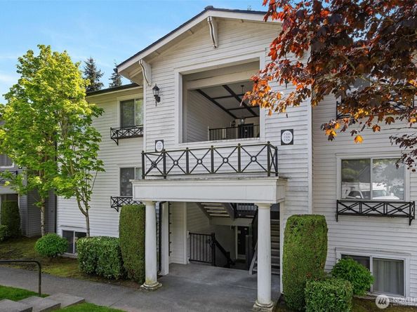 15415 35th Avenue W F105, Lynnwood WA 98087