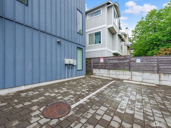2725 A S Norman Street, Seattle WA 98144