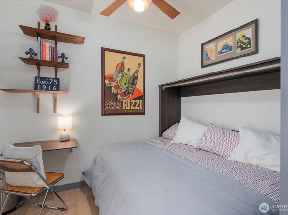 11903 NE 128th Street 520, Kirkland WA 98034