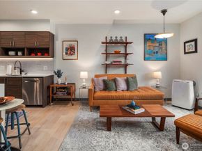 11903 NE 128th Street 520, Kirkland WA 98034