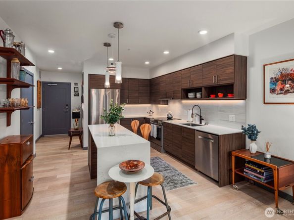 11903 NE 128th Street 520, Kirkland WA 98034
