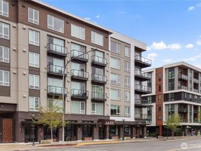 11903 NE 128th Street 520, Kirkland WA 98034