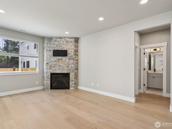 8010 222nd Street SW, Edmonds WA 98026