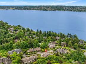 7934 Lake View Lane, Mercer Island WA 98040