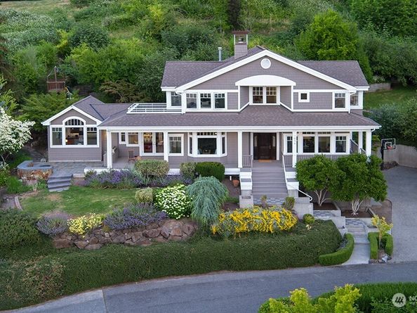 7934 Lake View Lane, Mercer Island WA 98040