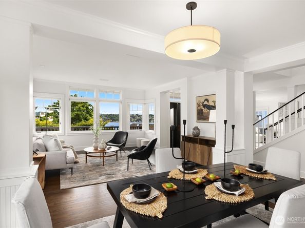 7934 Lake View Lane, Mercer Island WA 98040