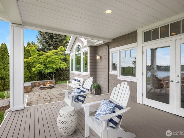 7934 Lake View Lane, Mercer Island WA 98040