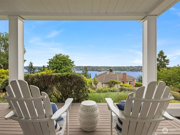 7934 Lake View Lane, Mercer Island WA 98040