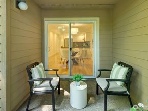 14633 NE 40th Street K7, Bellevue WA 98007