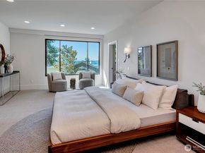 6950 SE Maker Street, Mercer Island WA 98040